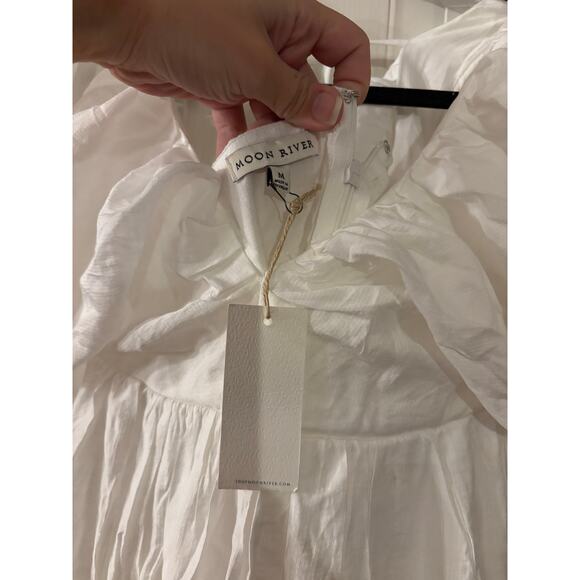 Moon River Puff Sleeve Midi White Dress Size Medium NWT Sundress V Neck - Picture 7 of 9